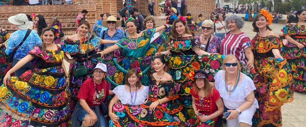 DESARROLLANDO UN MUNDO MAS UNIDO